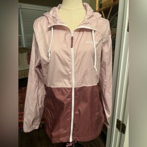 Columbia Women's Large Two-Tone Pink & Mauve Windbreaker Jacket